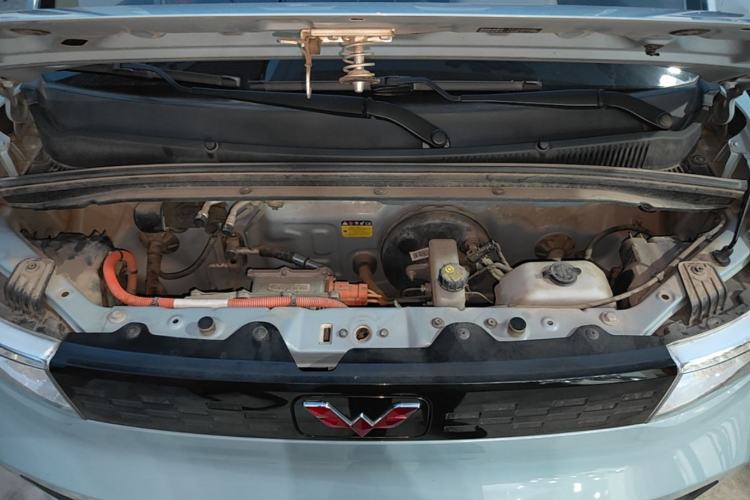 Used Wuling Hongguang MINIEV 2020 Zizai Version Lithium-NMC Engine Bay