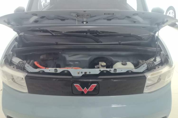 Used Wuling Hongguang MINIEV 2020 Lite Version Lithium Iron Phosphate Engine Bay