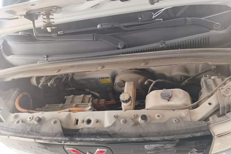 Used Wuling Hongguang MINIEV 2020 Freedom Version Lithium Iron Phosphate Engine Bay