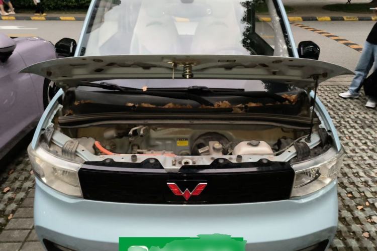 Used Wuling Hongguang MINIEV 2020 Freedom Version Lithium Iron Phosphate Engine Bay