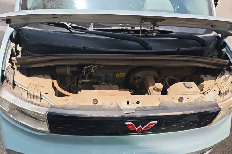 Used Wuling Hongguang MINIEV 2020 Zizai Version Lithium-NMC Engine Bay