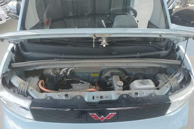 Used Wuling Hongguang MINIEV 2020 Enjoyment Model Lithium Iron Phosphate Engine Bay