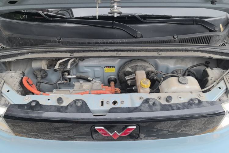 Used Wuling Hongguang MINIEV 2020 Zizai Version Lithium-NMC Engine Bay