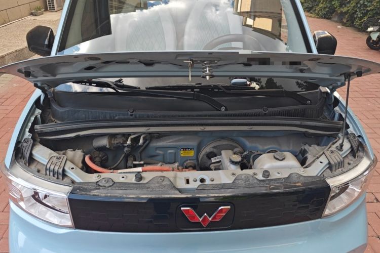Used Wuling Hongguang MINIEV 2020 Enjoyment Model Lithium Iron Phosphate Engine Bay