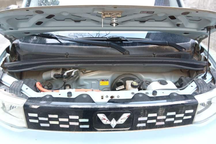 Used Wuling Hongguang MINIEV 2020 Lite Version Lithium Iron Phosphate Engine Bay