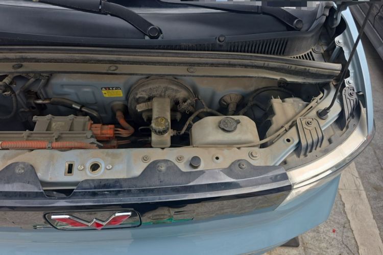 Used Wuling Hongguang MINIEV 2020 Enjoyment Model Lithium Iron Phosphate Engine Bay Left