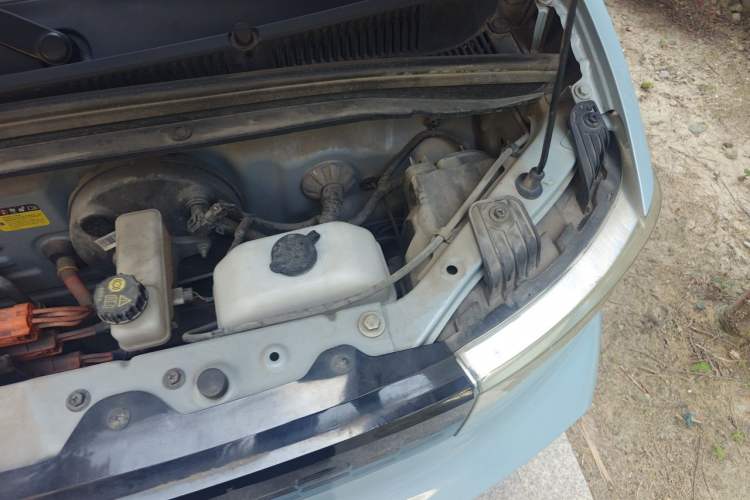 Used Wuling Hongguang MINIEV 2020 Enjoyment Model Lithium Iron Phosphate Engine Bay Left