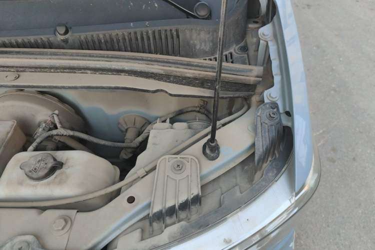 Used Wuling Hongguang MINIEV 2020 Enjoyment Model Lithium Iron Phosphate Engine Bay Left