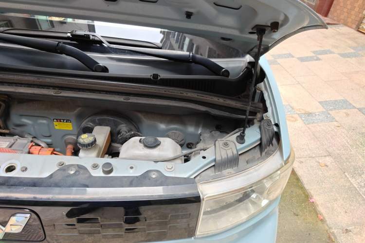 Used Wuling Hongguang MINIEV 2020 Enjoy Edition Lithium-Ion Battery Engine Bay Left