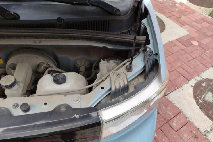 Used Wuling Hongguang MINIEV 2020 Enjoy Edition Lithium-Ion Battery Engine Bay Left