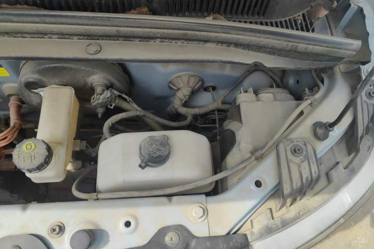 Used Wuling Hongguang MINIEV 2020 Freedom Version Lithium Iron Phosphate Engine Bay Left