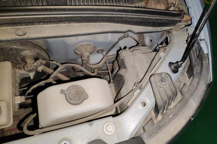 Used Wuling Hongguang MINIEV 2020 Enjoyment Model Lithium Iron Phosphate Engine Bay Left