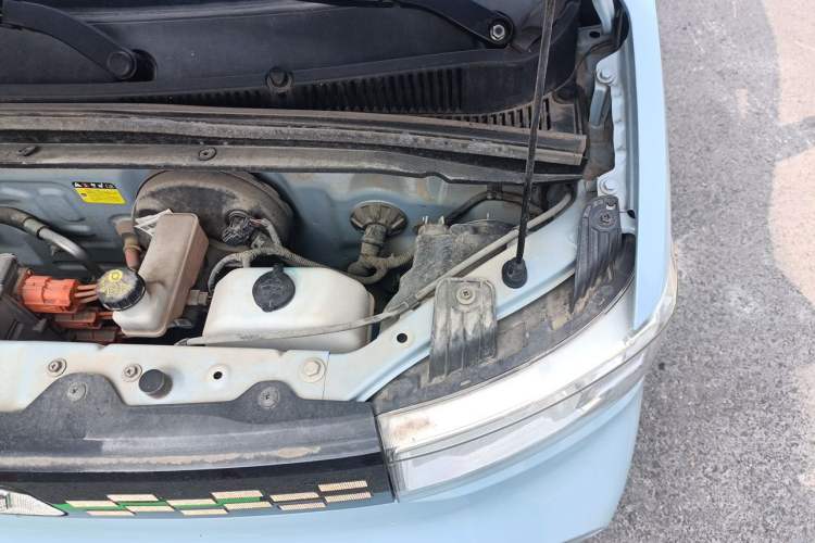 Used Wuling Hongguang MINIEV 2020 Enjoyment Model Lithium Iron Phosphate Engine Bay Left