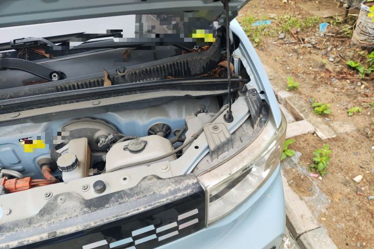 Used Wuling Hongguang MINIEV 2020 Zizai Version Lithium-NMC Engine Bay Left
