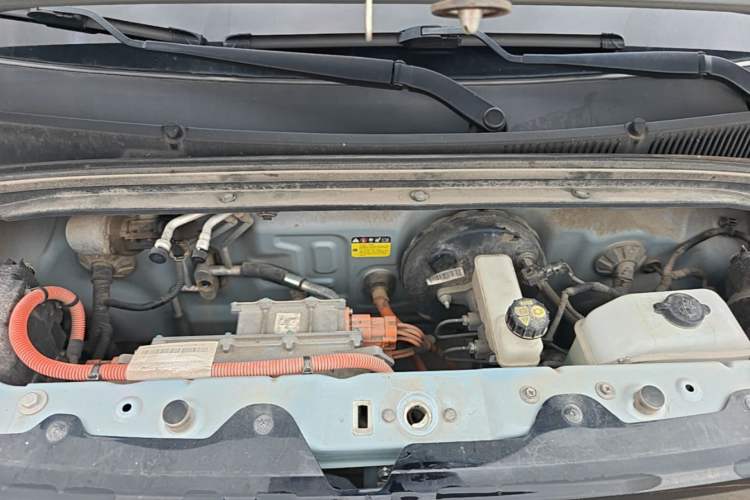 Used Wuling Hongguang MINIEV 2020 Enjoy Edition Lithium-Ion Battery Engine Bay