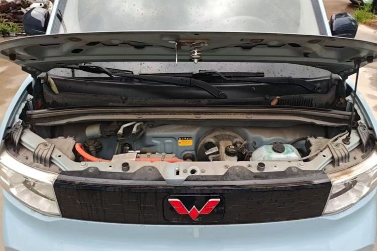 Used Wuling Hongguang MINIEV 2020 Enjoyment Model Lithium Iron Phosphate Engine Bay