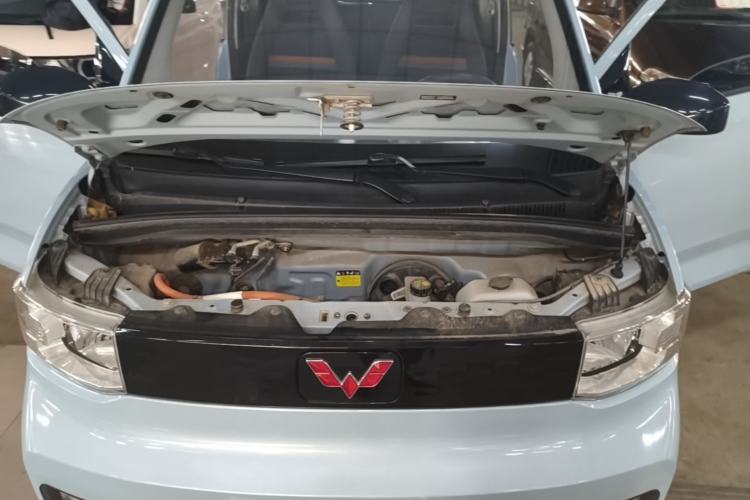Used Wuling Hongguang MINIEV 2020 Freedom Version Lithium Iron Phosphate Engine Bay