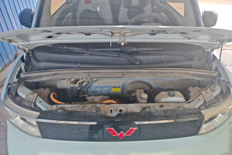 Used Wuling Hongguang MINIEV 2020 Freedom Version Lithium Iron Phosphate Engine Bay