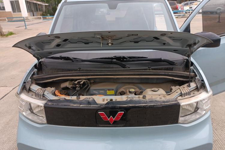 Used Wuling Hongguang MINIEV 2020 Freedom Version Lithium Iron Phosphate Engine Bay
