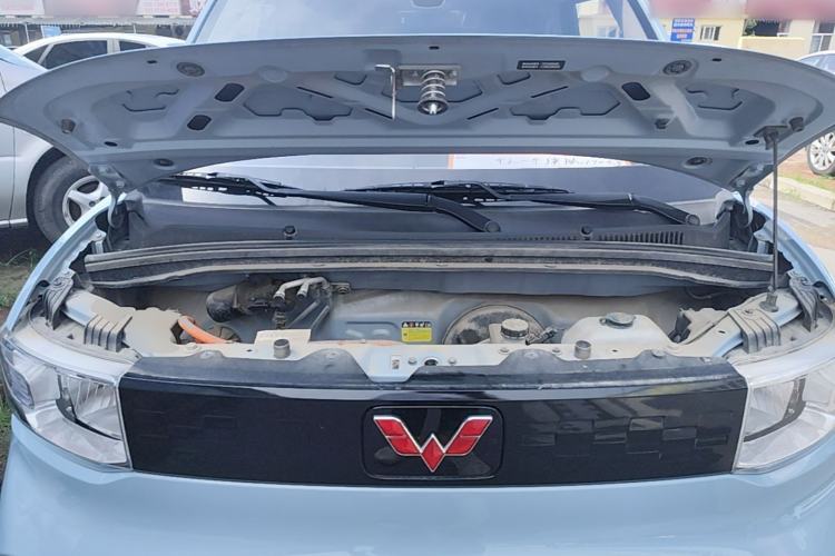 Used Wuling Hongguang MINIEV 2020 Enjoyment Model Lithium Iron Phosphate Engine Bay