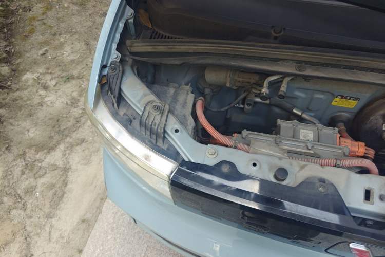 Used Wuling Hongguang MINIEV 2020 Enjoyment Model Lithium Iron Phosphate Engine Bay Right