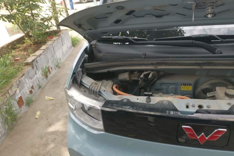 Used Wuling Hongguang MINIEV 2020 Enjoyment Model Lithium Iron Phosphate Engine Bay Right