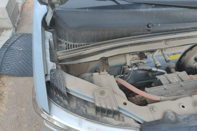 Used Wuling Hongguang MINIEV 2020 Enjoyment Model Lithium Iron Phosphate Engine Bay Right