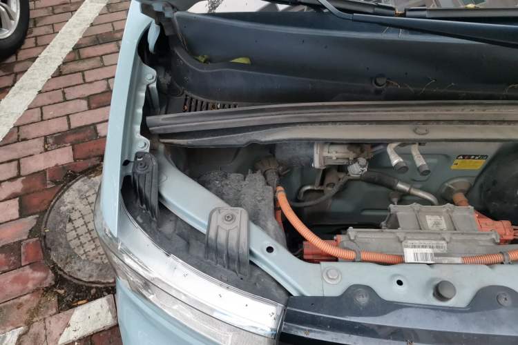 Used Wuling Hongguang MINIEV 2020 Enjoy Edition Lithium-Ion Battery Engine Bay Right