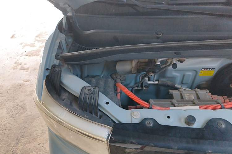 Used Wuling Hongguang MINIEV 2020 Enjoyment Model Lithium Iron Phosphate Engine Bay Right