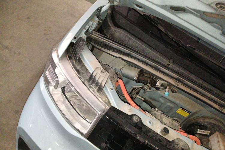 Used Wuling Hongguang MINIEV 2020 Freedom Version Lithium Iron Phosphate Engine Bay Right