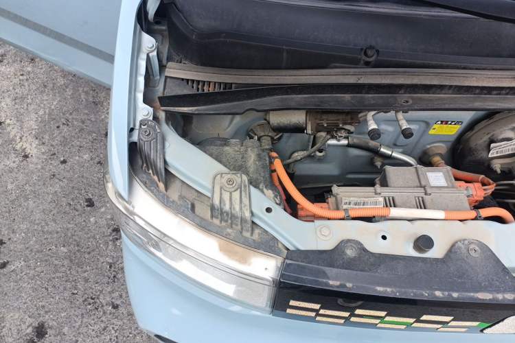 Used Wuling Hongguang MINIEV 2020 Enjoyment Model Lithium Iron Phosphate Engine Bay Right