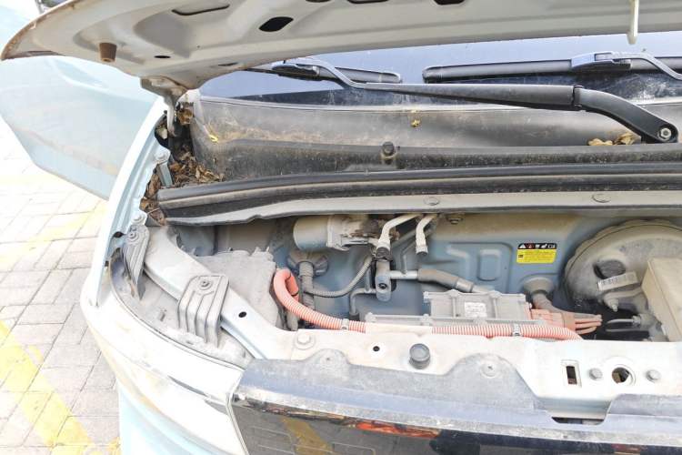 Used Wuling Hongguang MINIEV 2020 Freedom Version Lithium Iron Phosphate Engine Bay Right