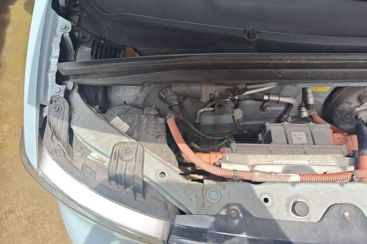 Used Wuling Hongguang MINIEV 2020 Enjoyment Model Lithium Iron Phosphate Engine Bay Right