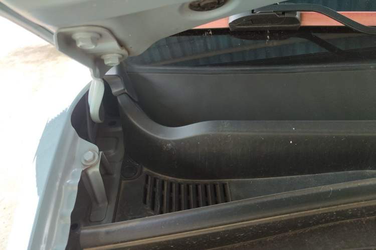 Used Wuling Hongguang MINIEV 2020 Enjoyment Model Lithium Iron Phosphate Engine Bay Right