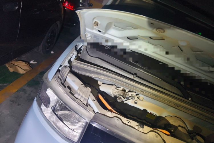 Used Wuling Hongguang MINIEV 2020 Freedom Version Lithium Iron Phosphate Engine Bay Right