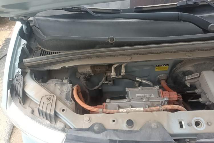 Used Wuling Hongguang MINIEV 2020 Enjoyment Model Lithium Iron Phosphate Engine Bay Right