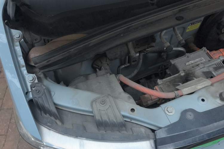 Used Wuling Hongguang MINIEV 2020 Enjoyment Model Lithium Iron Phosphate Engine Bay Right