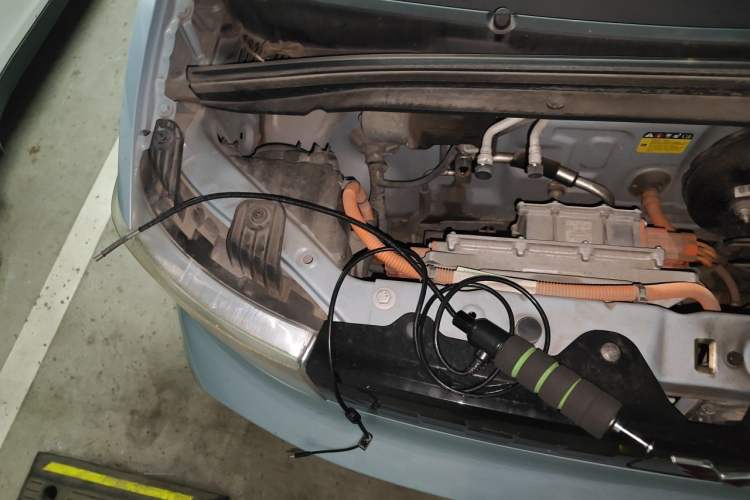 Used Wuling Hongguang MINIEV 2020 Freedom Version Lithium Iron Phosphate Engine Bay Right
