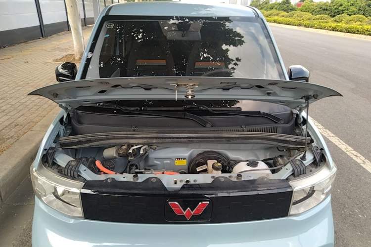 Used Wuling Hongguang MINIEV 2020 Enjoyment Model Lithium Iron Phosphate Engine Bay