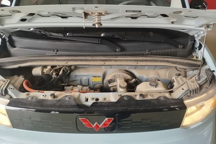 Used Wuling Hongguang MINIEV 2020 Enjoyment Model Lithium Iron Phosphate Engine Bay