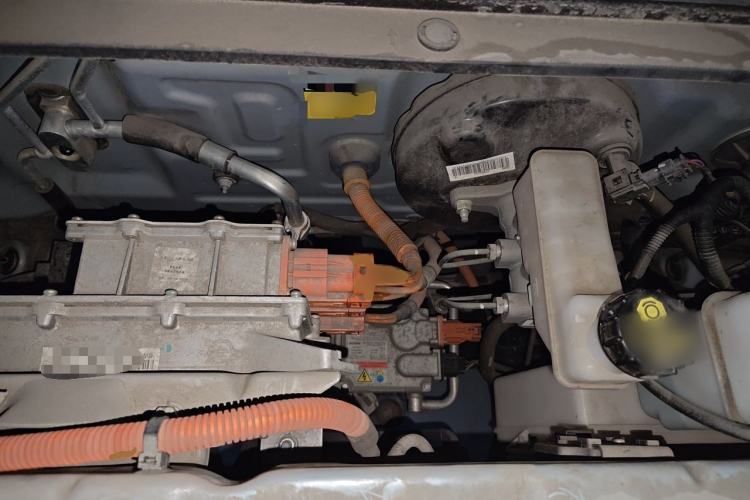 Used Wuling Hongguang MINIEV 2020 Freedom Version Lithium Iron Phosphate Engine Bay