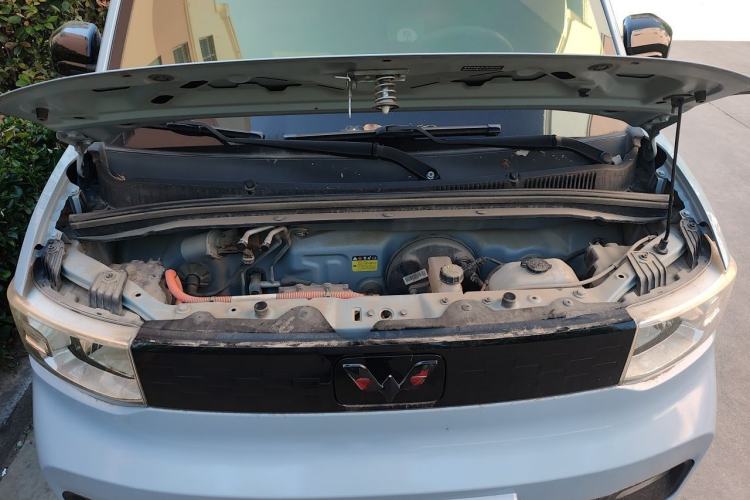 Used Wuling Hongguang MINIEV 2020 Zizai Version Lithium-NMC Engine Bay