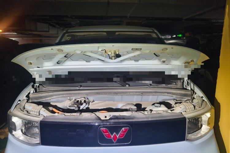 Used Wuling Hongguang MINIEV 2020 Freedom Version Lithium Iron Phosphate Engine Bay