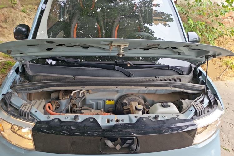 Used Wuling Hongguang MINIEV 2020 Enjoyment Model Lithium Iron Phosphate Engine Bay