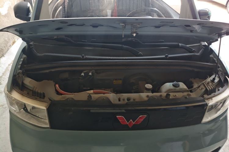 Used Wuling Hongguang MINIEV 2020 Freedom Version Lithium Iron Phosphate Engine Bay