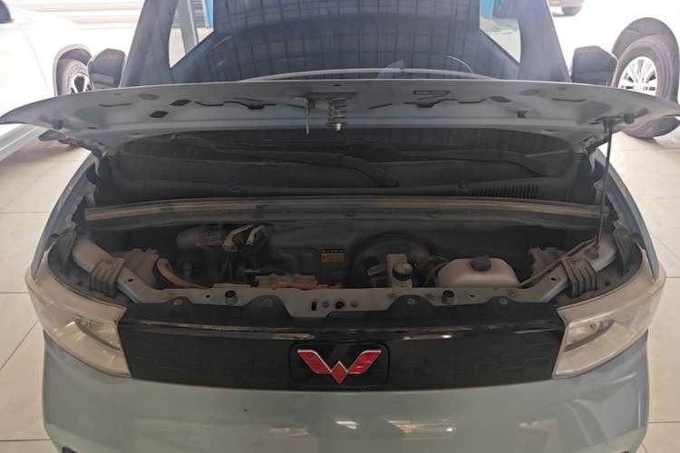 Used Wuling Hongguang MINIEV 2020 Enjoyment Model Lithium Iron Phosphate Engine Bay