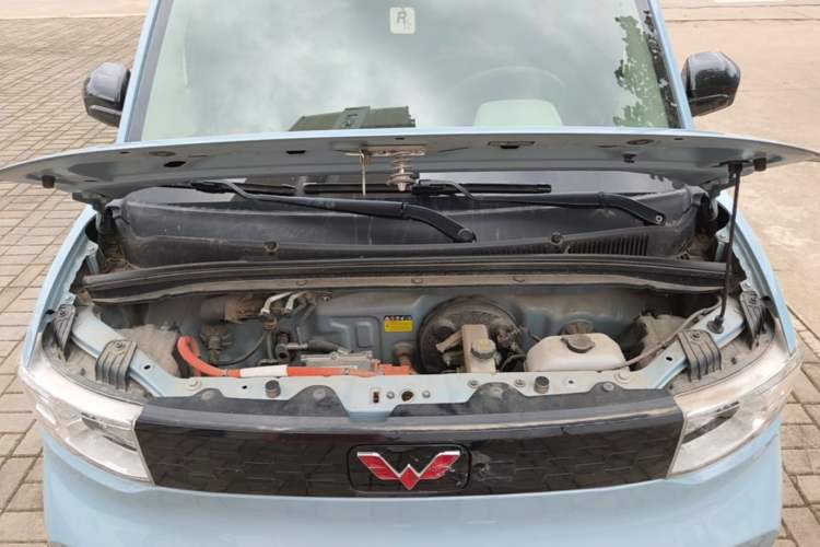 Used Wuling Hongguang MINIEV 2020 Enjoyment Model Lithium Iron Phosphate Engine Bay