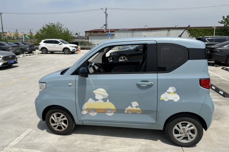 Used Wuling Hongguang MINIEV 2020 Enjoyment Model Lithium Iron Phosphate Exterior 11