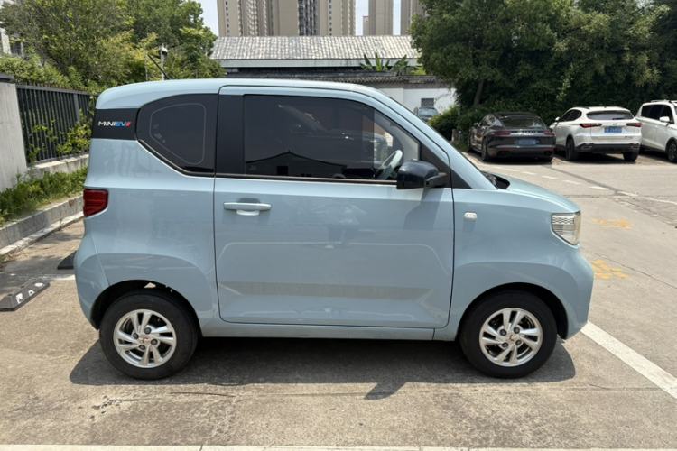 Used Wuling Hongguang MINIEV 2020 Enjoyment Model Lithium Iron Phosphate Exterior 2