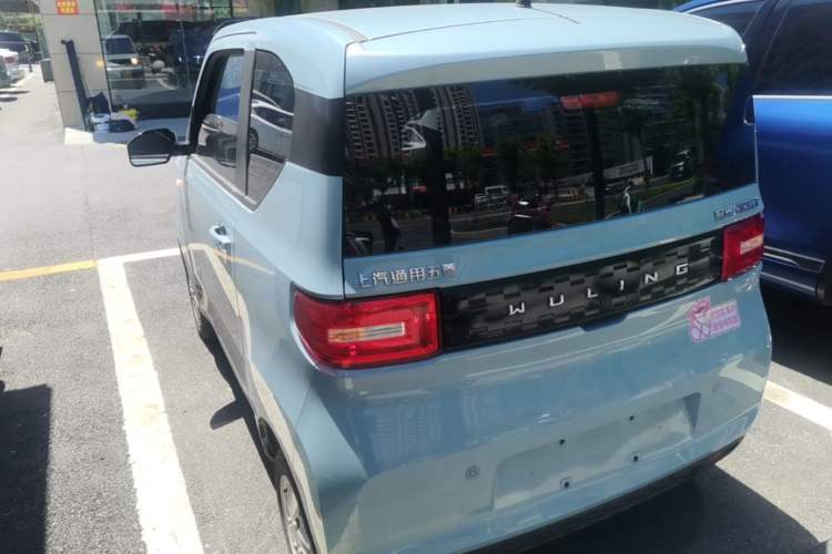 Used Wuling Hongguang MINIEV 2020 Freedom Version Lithium Iron Phosphate Exterior 2